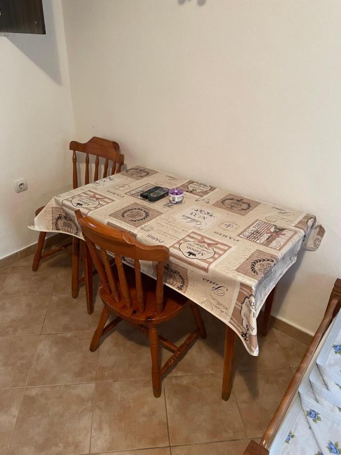 Apartmani Ivana ティヴァト エクステリア 写真