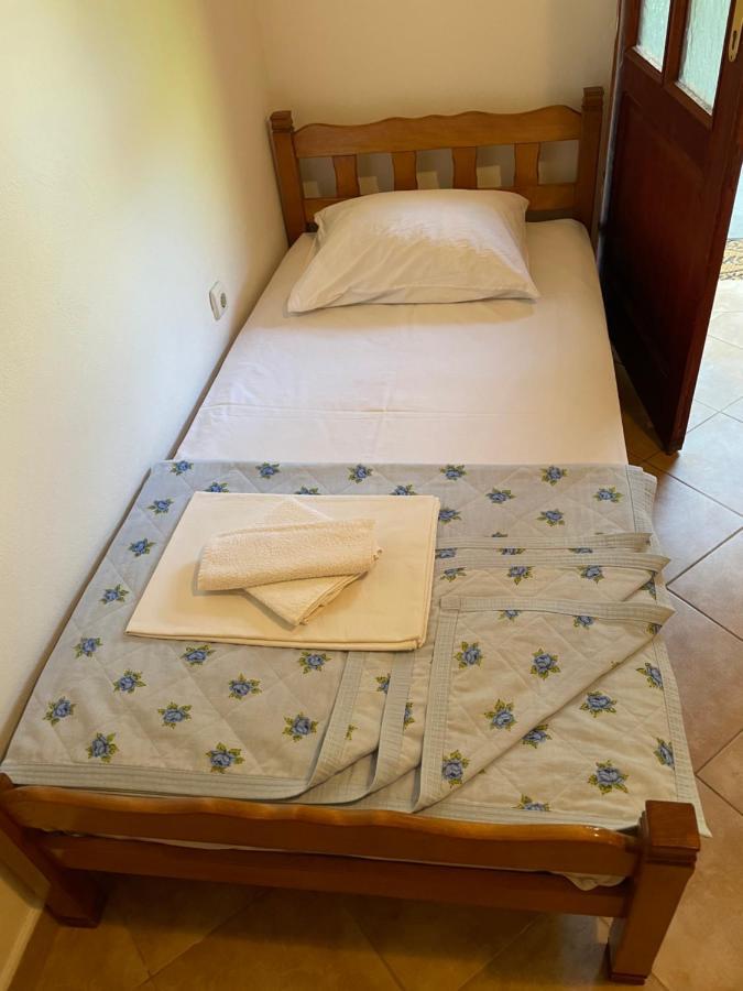 Apartmani Ivana ティヴァト エクステリア 写真