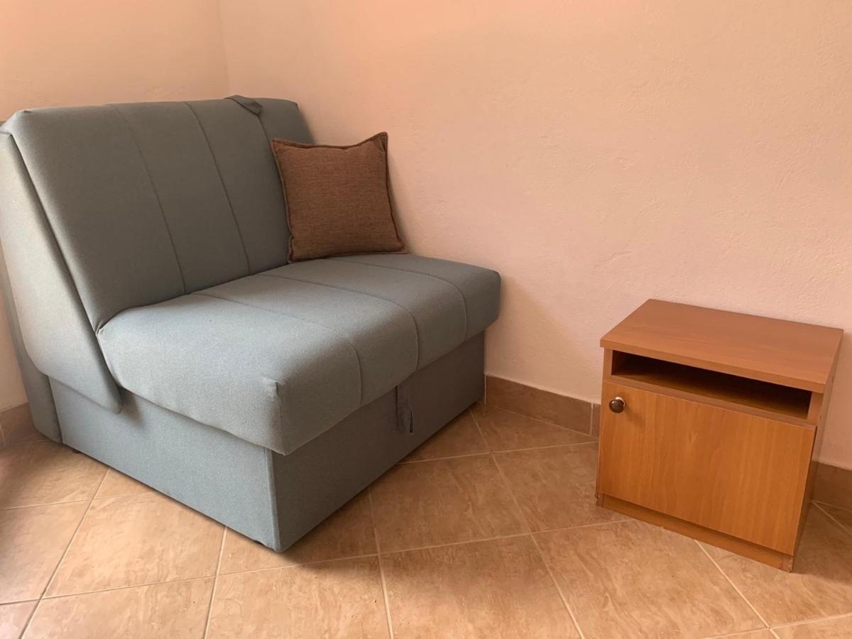 Apartmani Ivana ティヴァト エクステリア 写真